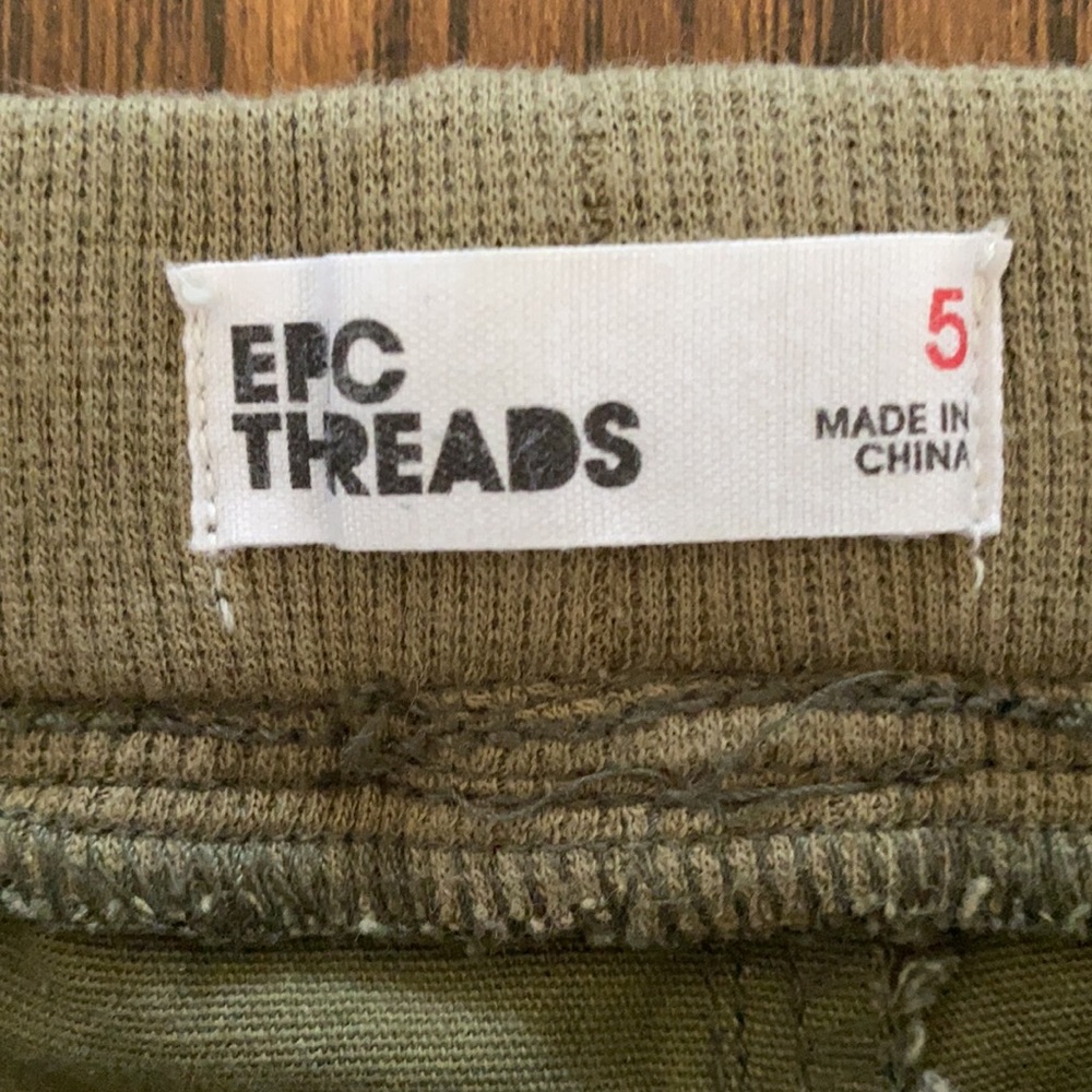 Epic Threads camo pants, size 5 - Picture 2 of 6
